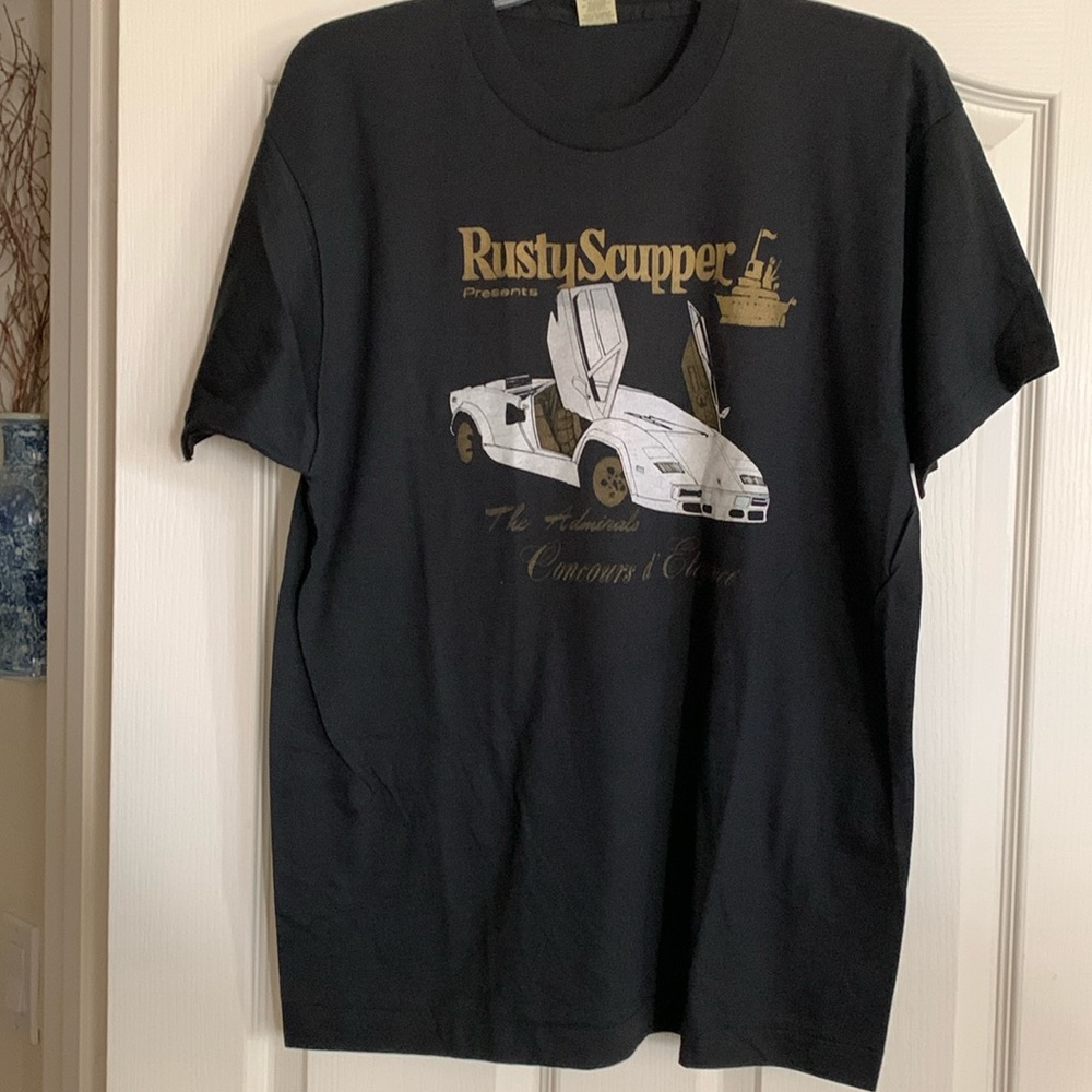Men’s XL black t-shirt car motif
